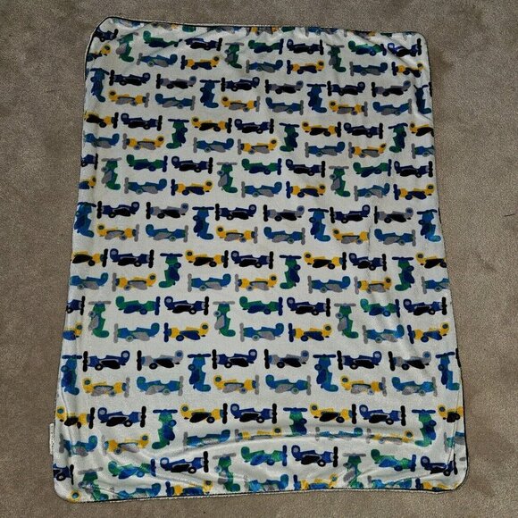 Airplane Fleece Baby Blanket 30x38 RN 119741 Blue Yellow Gray Green Black White - Picture 3 of 7